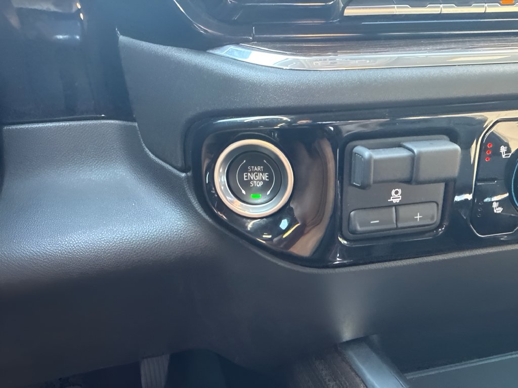 Used 2024 Chevrolet Silverado 1500 LT AWD/4WD image 57