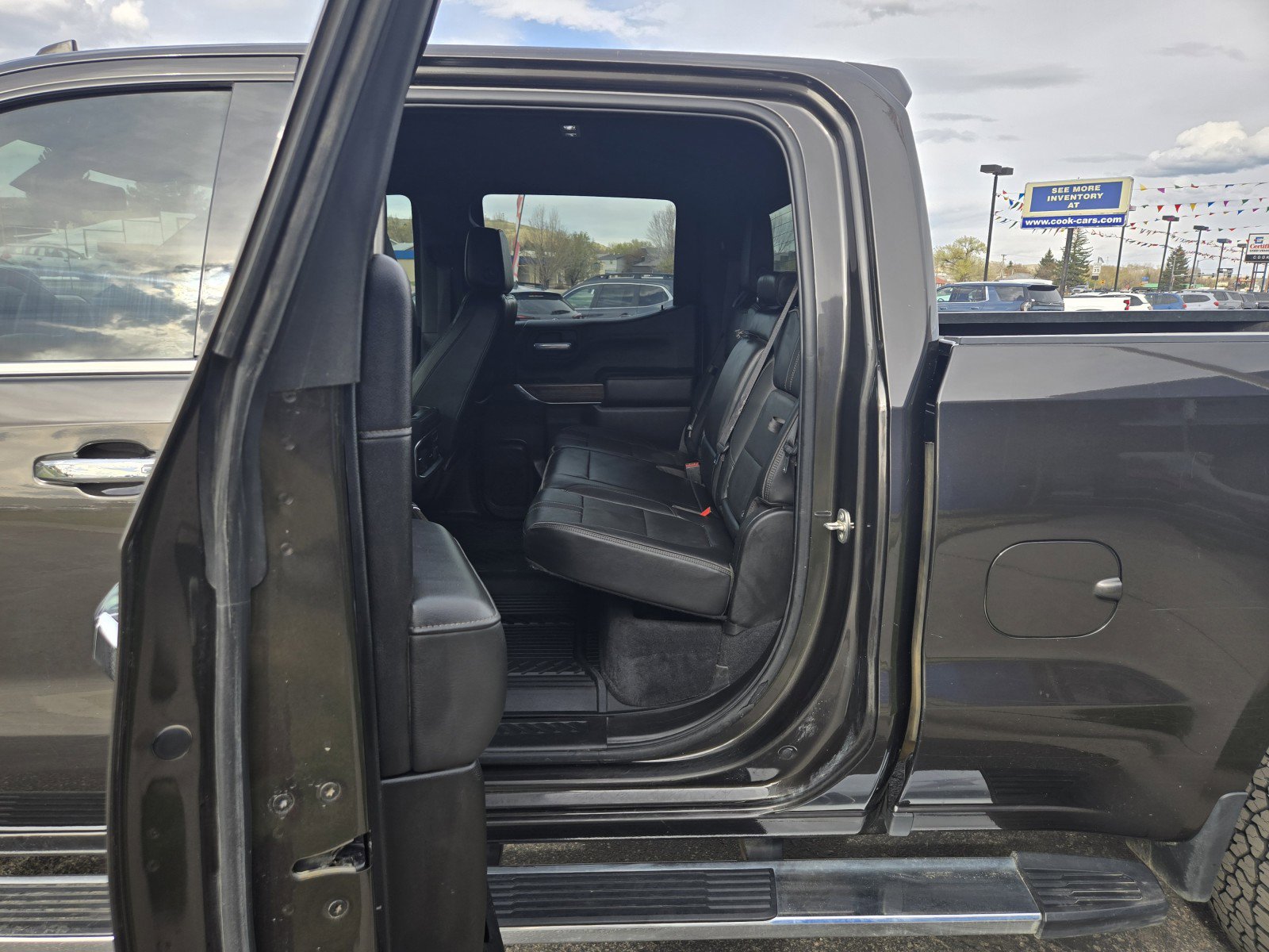 Used 2021 Chevrolet Silverado 1500 High Country w/ Z71 Off-Road Package image 14