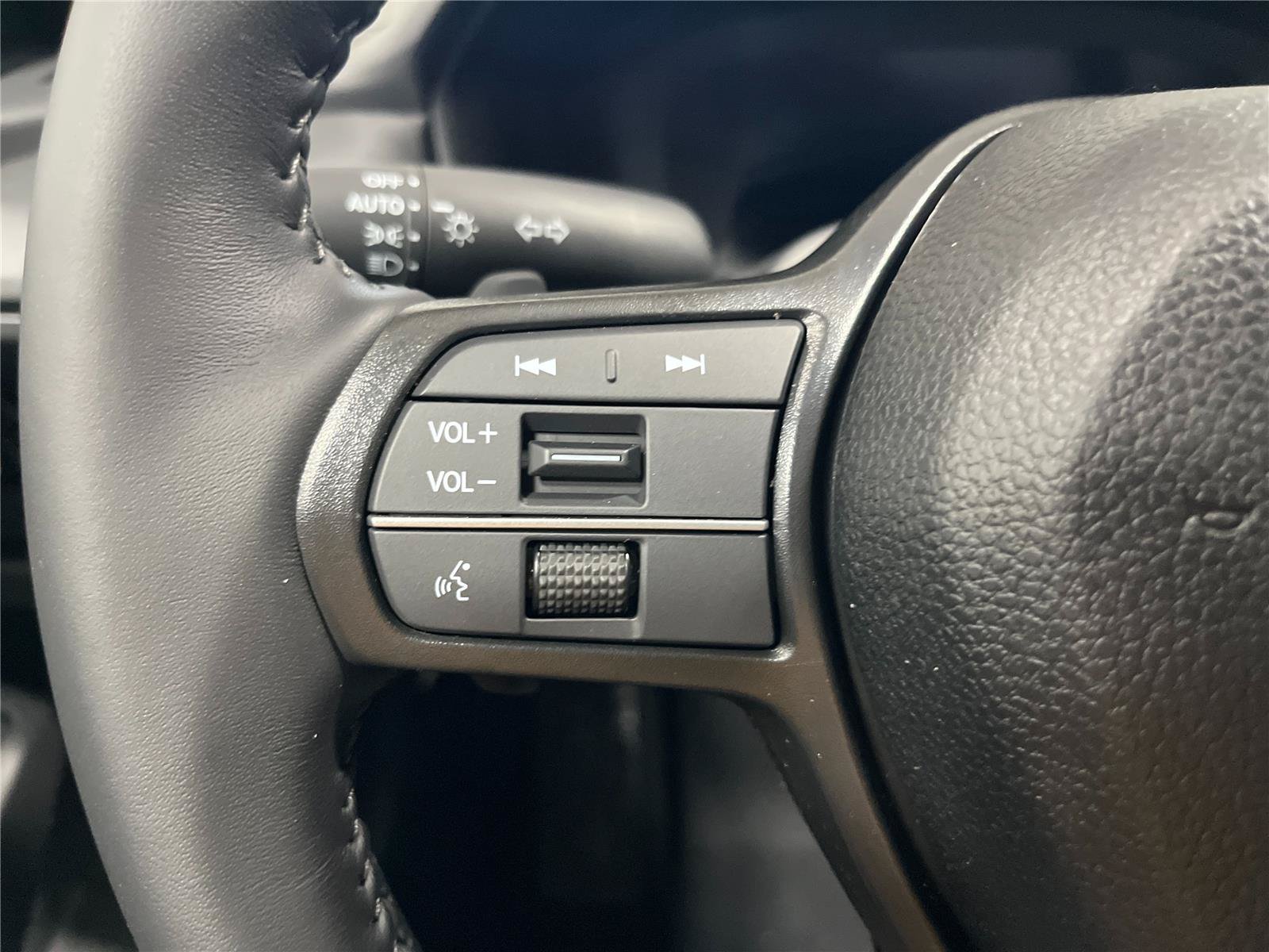 New 2026 Honda Accord EX-L image 11