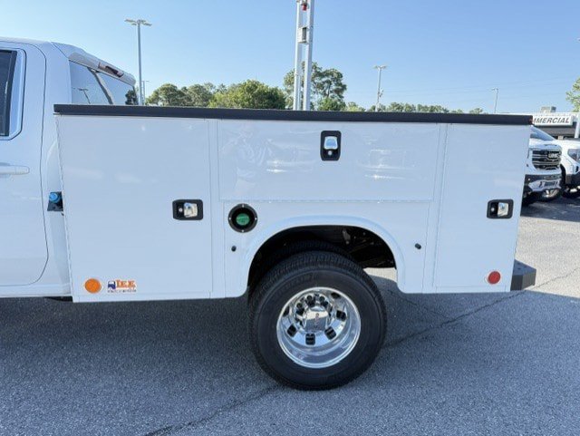 New 2026 GMC Sierra 3500 SLE w/ SLE Convenience Package AWD/4WD image 6