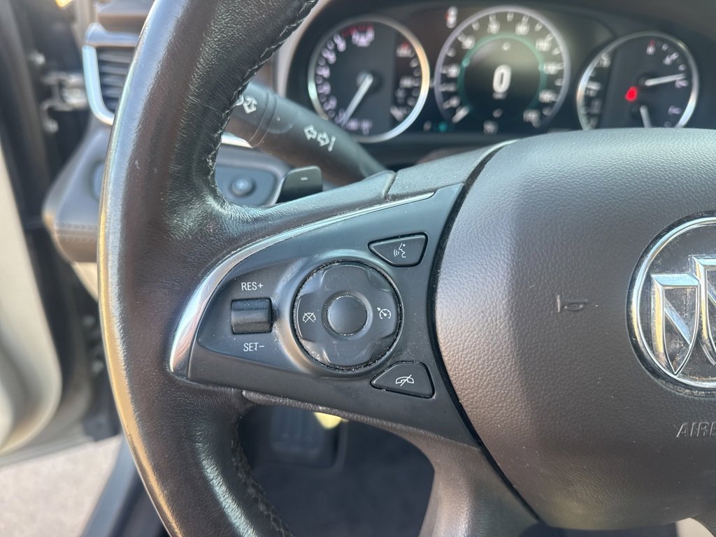 Used 2017 Buick LaCrosse Preferred image 21