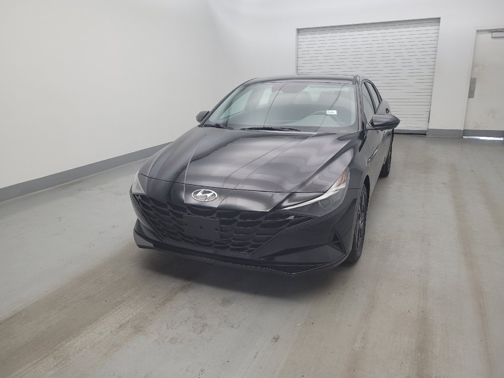 Used 2023 Hyundai Elantra SEL w/ Cargo Package FWD image 15