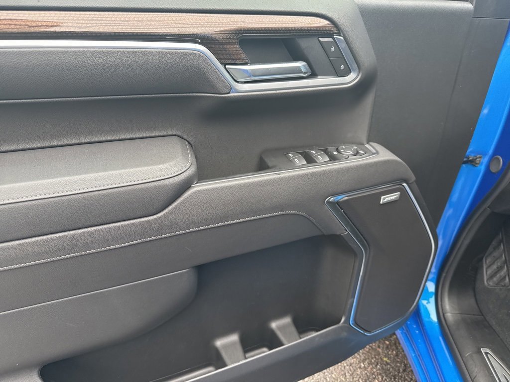 New 2026 Chevrolet Silverado 1500 RST w/ Dark Appearance Package image 18