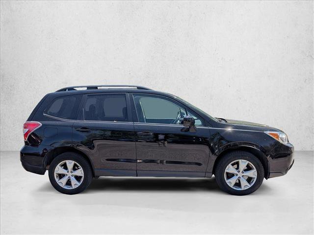 Used 2016 Subaru Forester 2.5i Premium w/ All-Weather Package AWD/4WD image 4