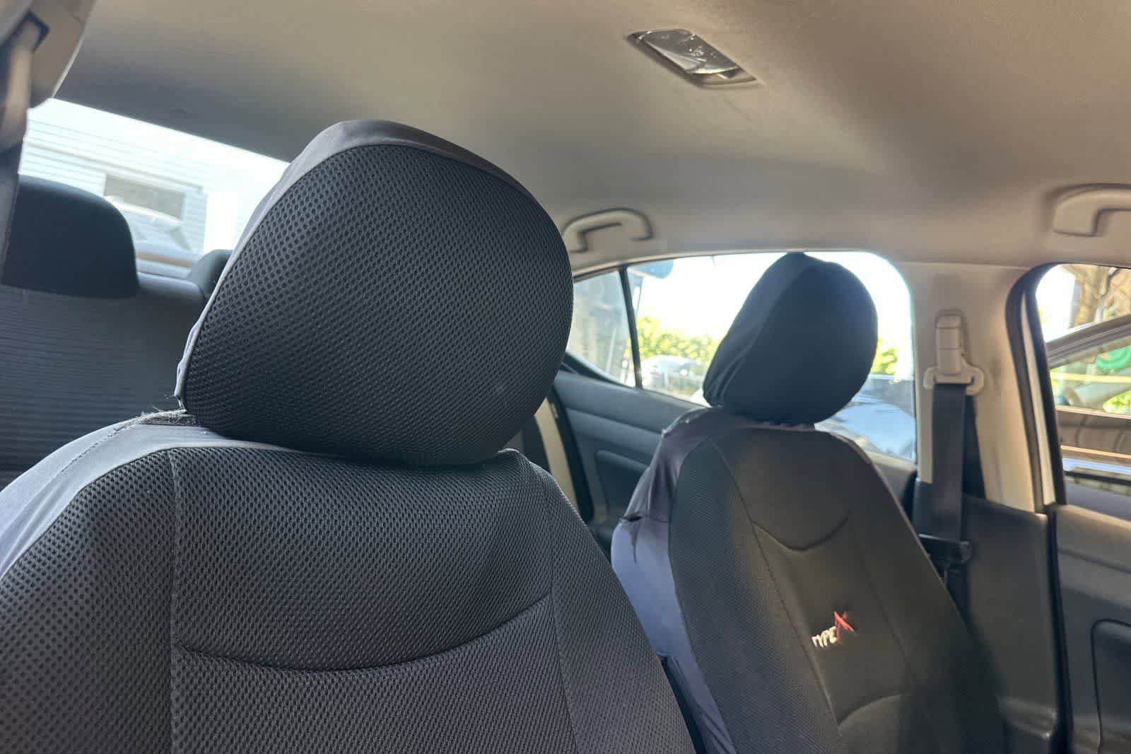 Used 2020 Nissan Versa SV FWD image 18