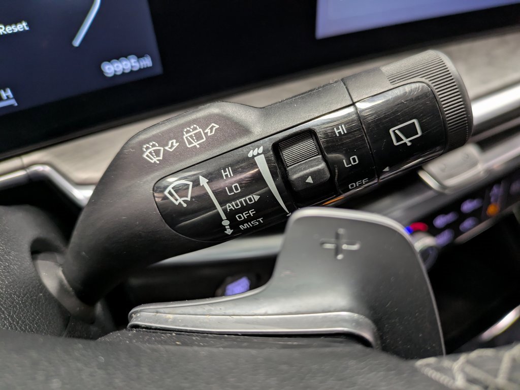 Certified 2024 Kia Sorento SX Prestige image 18