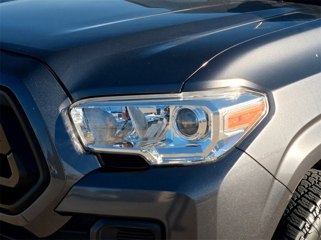 Used 2021 Toyota Tacoma SR w/ SR Convenience Package image 3