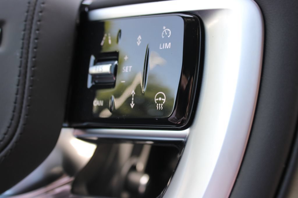 New 2026 Land Rover Range Rover SE AWD/4WD image 9