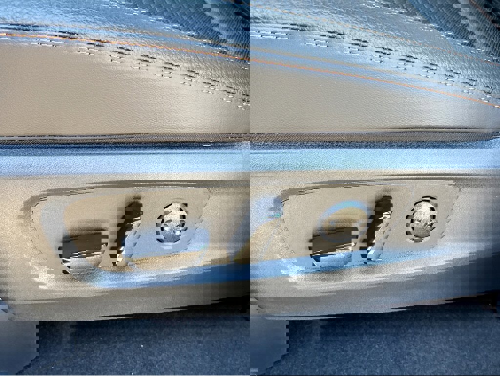 New 2025 Nissan Pathfinder Rock Creek image 22