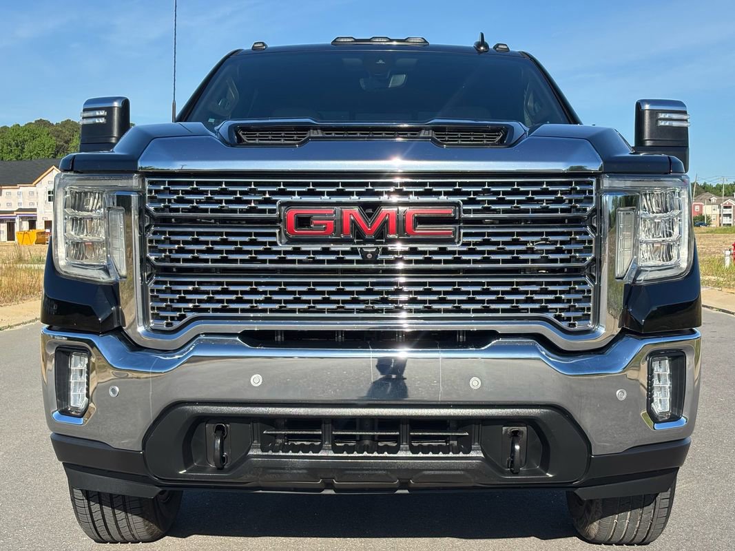 Used 2020 GMC Sierra 2500 SLT w/ SLT Premium Plus Package AWD/4WD image 10