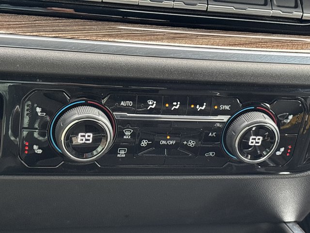 Used 2025 Chevrolet Silverado 2500 LT w/ Z71 Chrome Sport Edition image 40