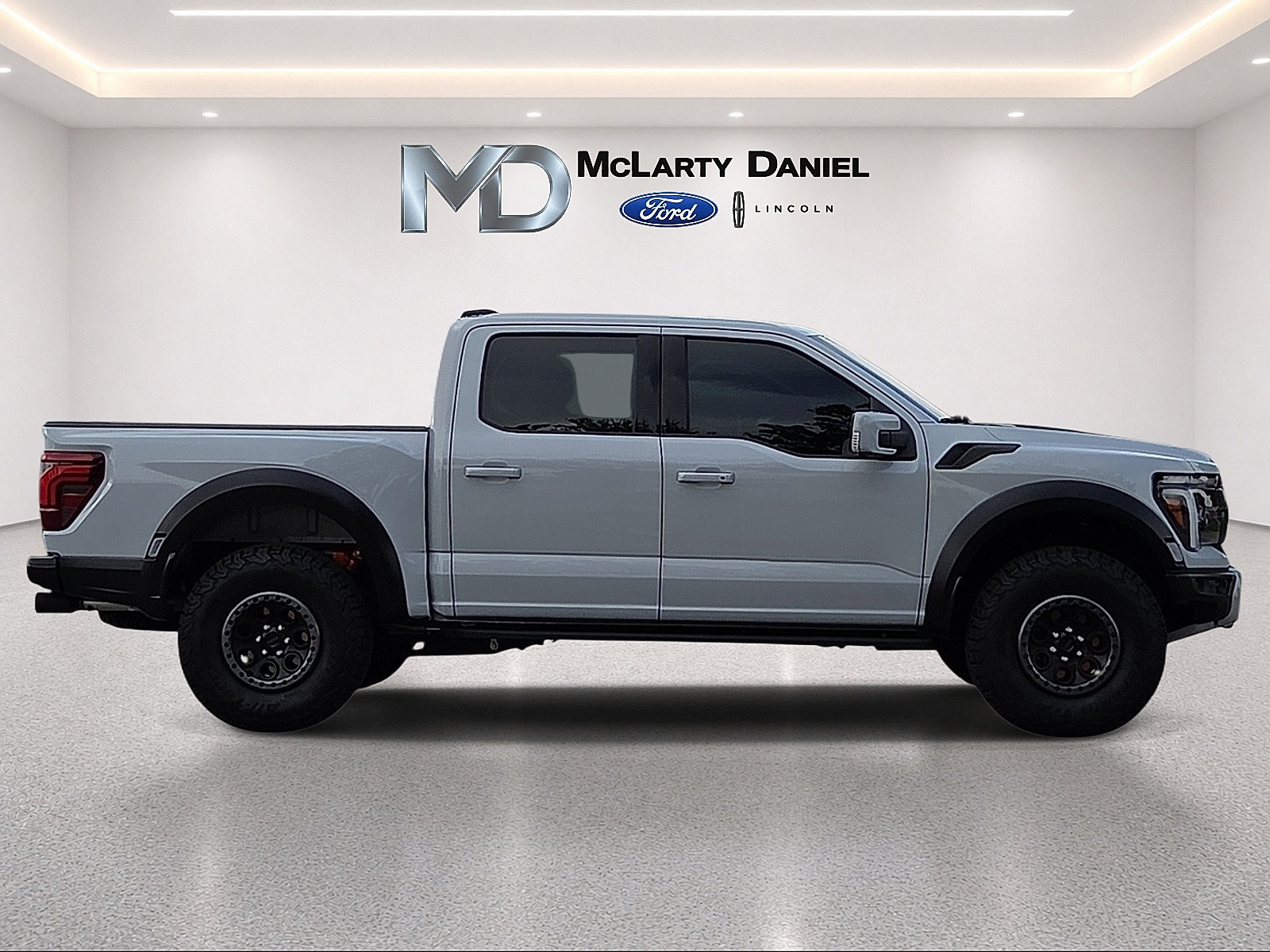 Certified 2025 Ford F150 Raptor AWD/4WD image 6