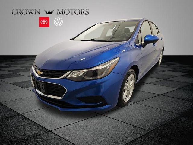 Used 2018 Chevrolet Cruze LT FWD image 3