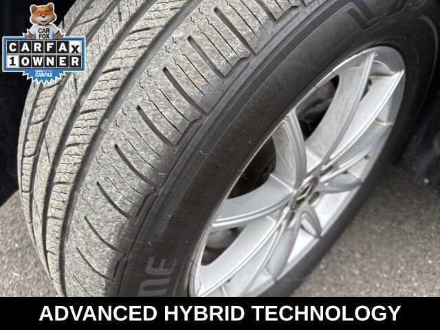 Used 2025 Mercedes-Benz GLE 450e 4MATIC w/ Winter Package image 8