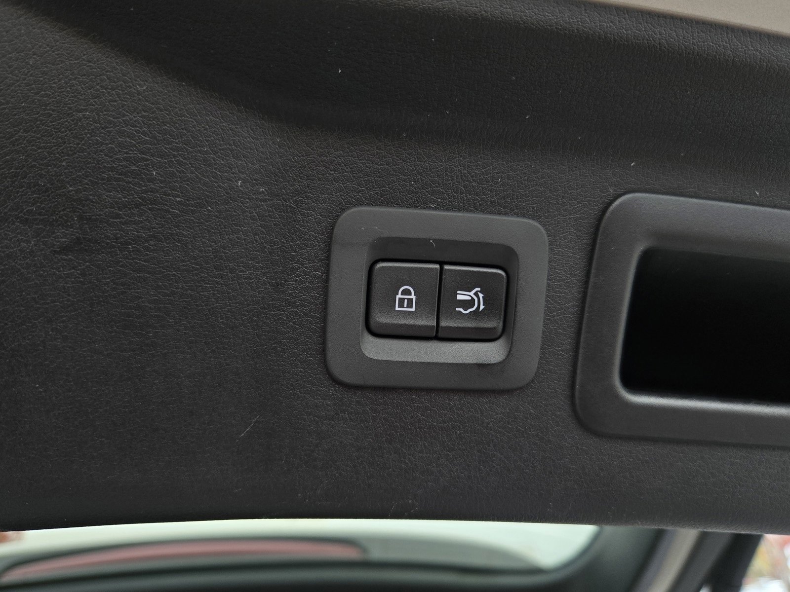 Used 2024 MAZDA CX-90 3.3 Turbo S image 32