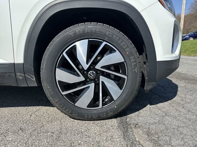 Used 2025 Volkswagen Atlas SE AWD/4WD image 20