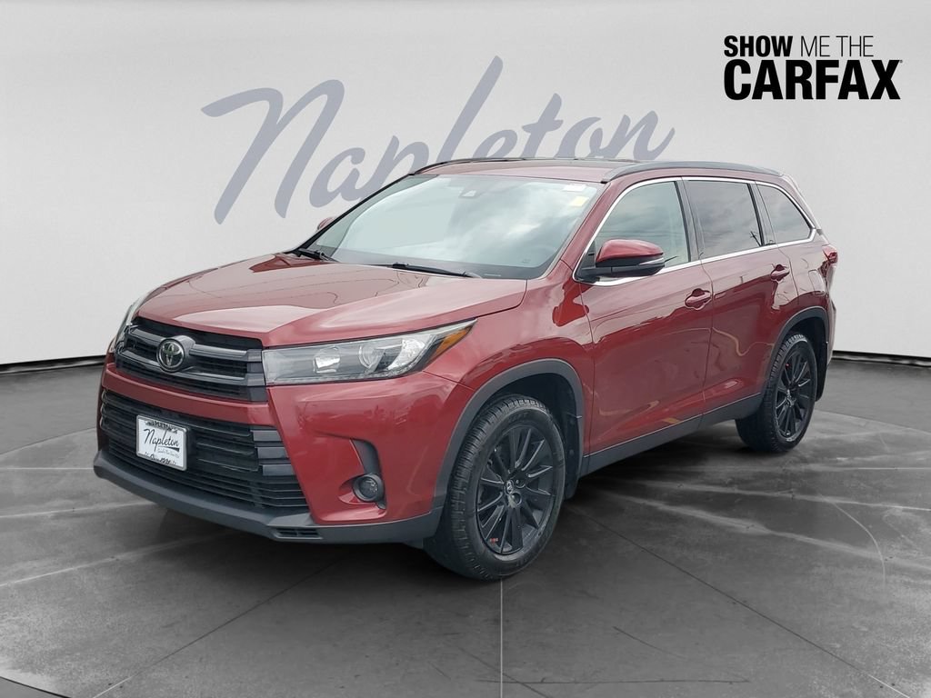 Used 2019 Toyota Highlander SE