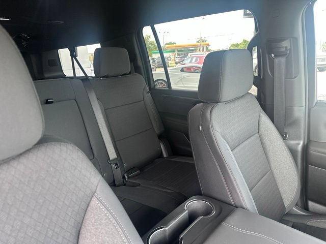 New 2026 Chevrolet Suburban LS w/ LPO, Dark Essentials Package AWD/4WD image 28