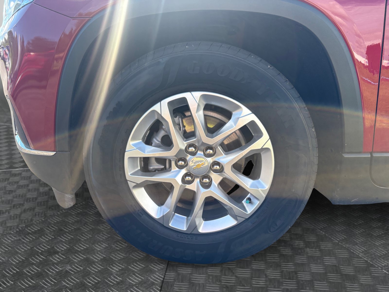 Certified 2021 Chevrolet Traverse LT AWD/4WD image 14