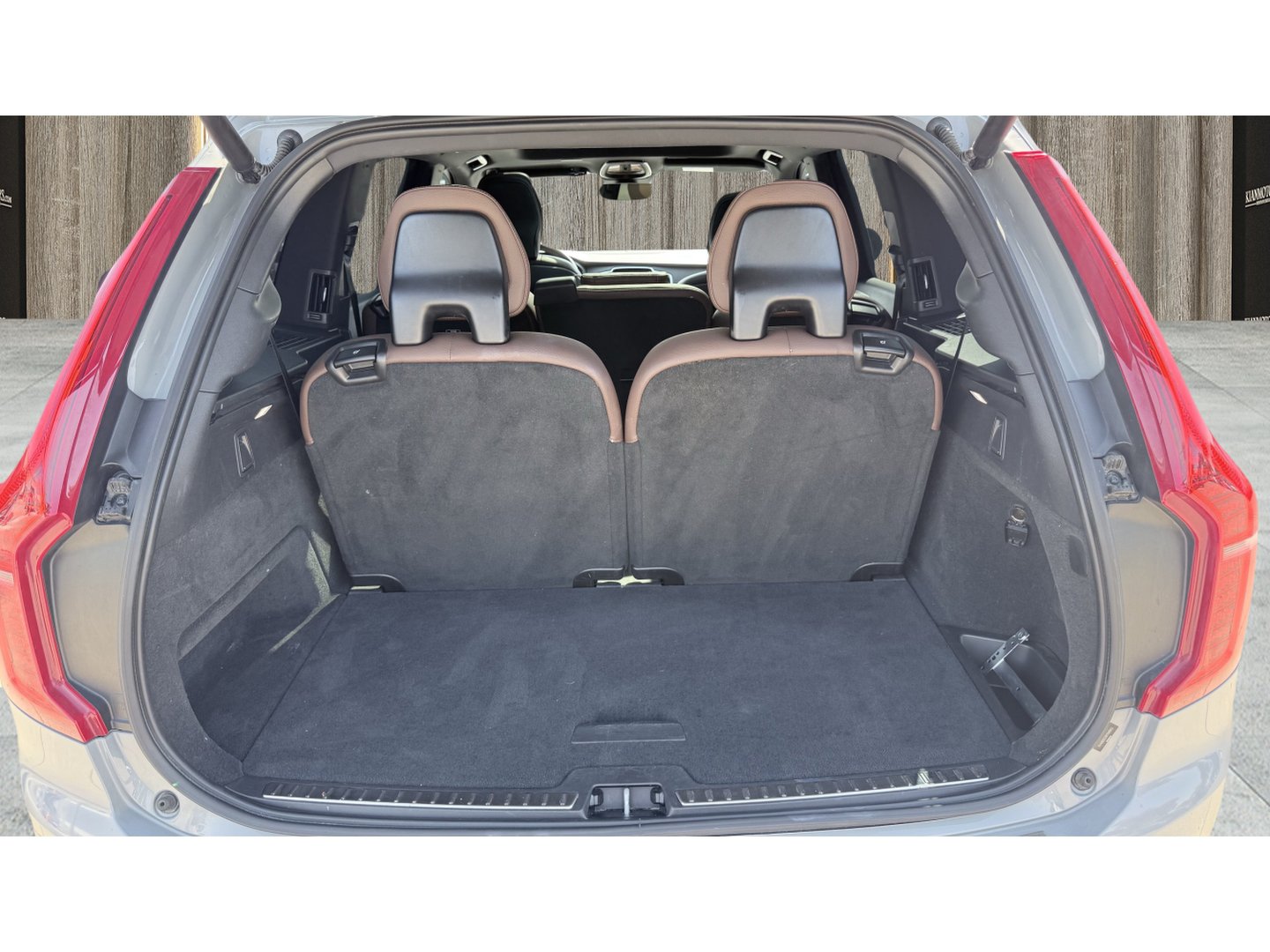 Used 2024 Volvo XC90 T8 Plus w/ Protection Package Premier AWD/4WD image 20