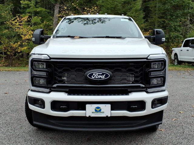 New 2027 Ford F250 Lariat w/ Black Appearance Package AWD/4WD image 2