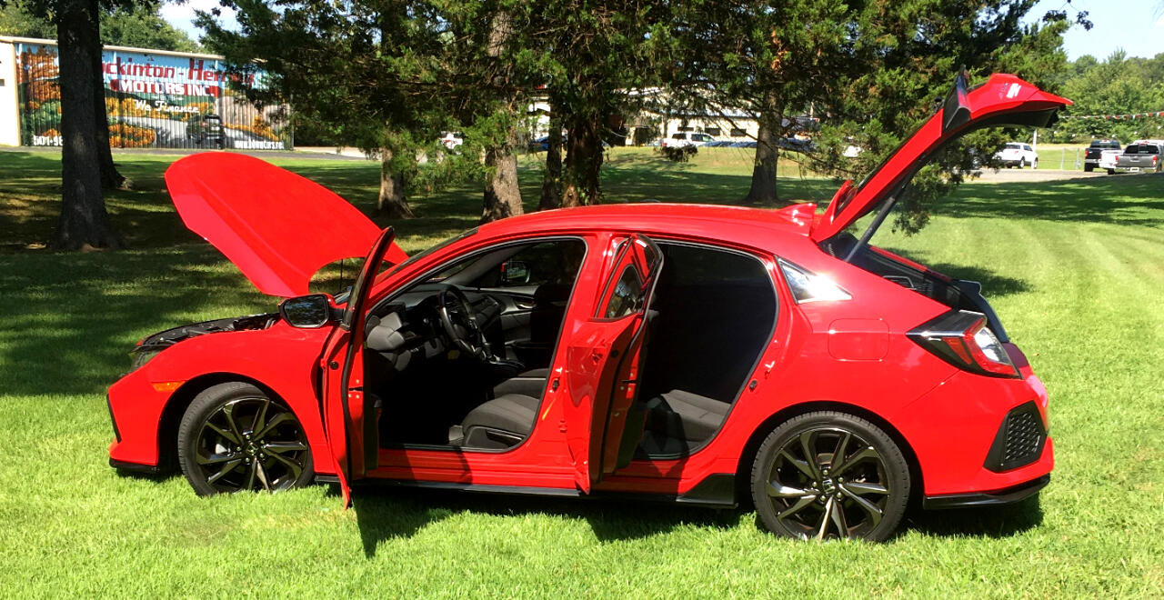 Used 2018 Honda Civic Sport image 9