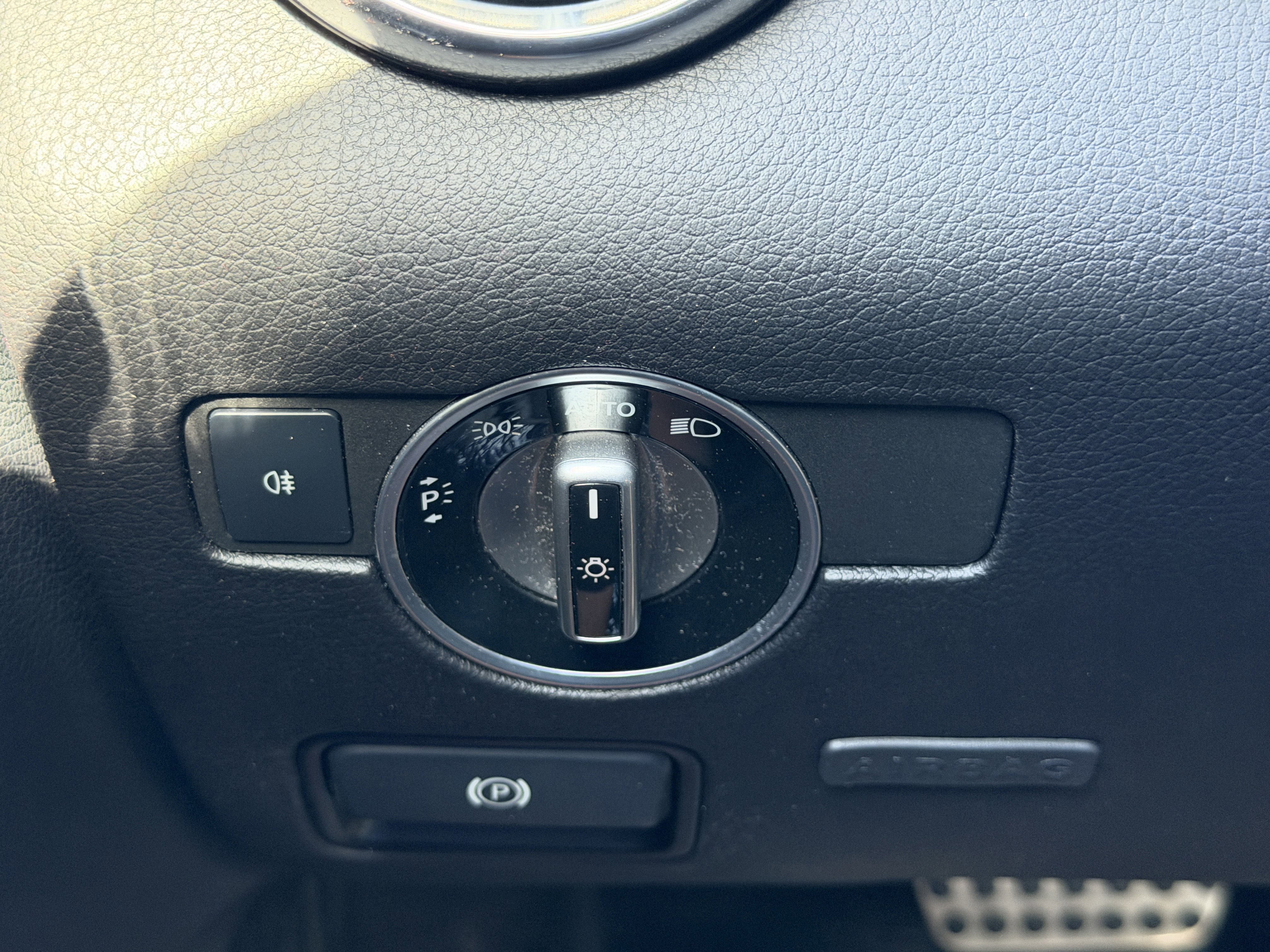 Used 2015 Mercedes-Benz SLK 250 image 6