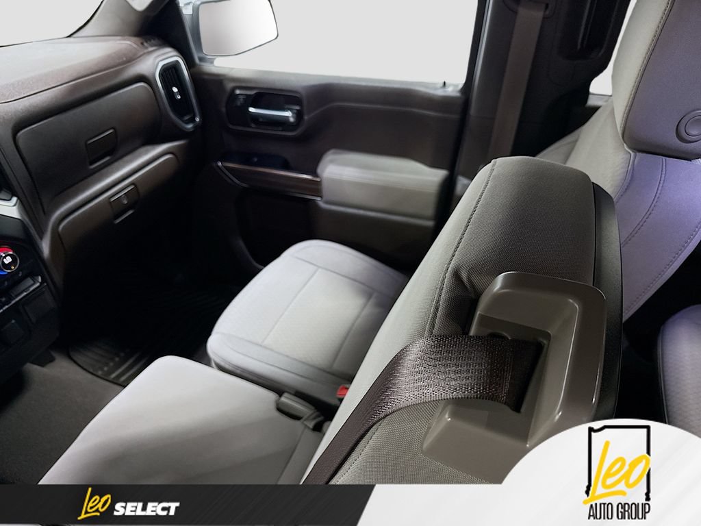 Used 2021 Chevrolet Silverado 1500 LT w/ Bed Protection Package AWD/4WD image 25