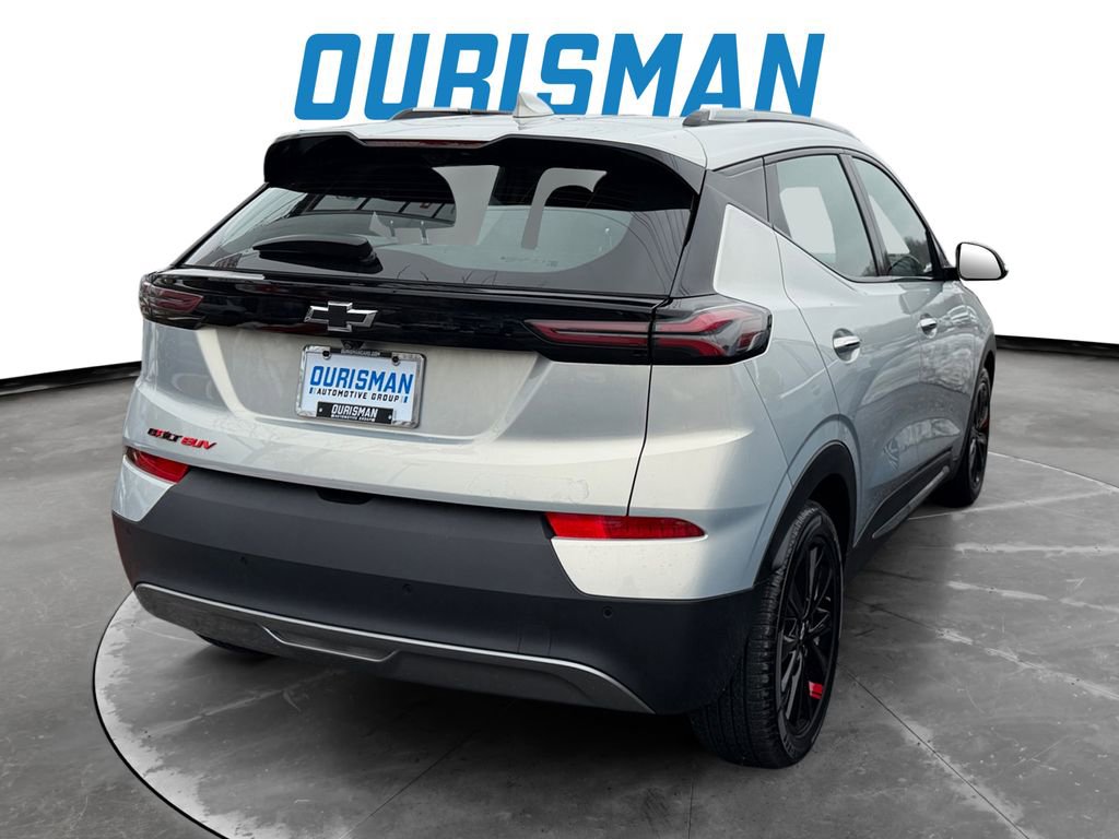 Used 2023 Chevrolet Bolt EUV Premier w/ Sun & Sound Package image 6