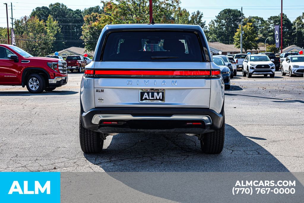 Used 2024 Rivian R1S Adventure image 11