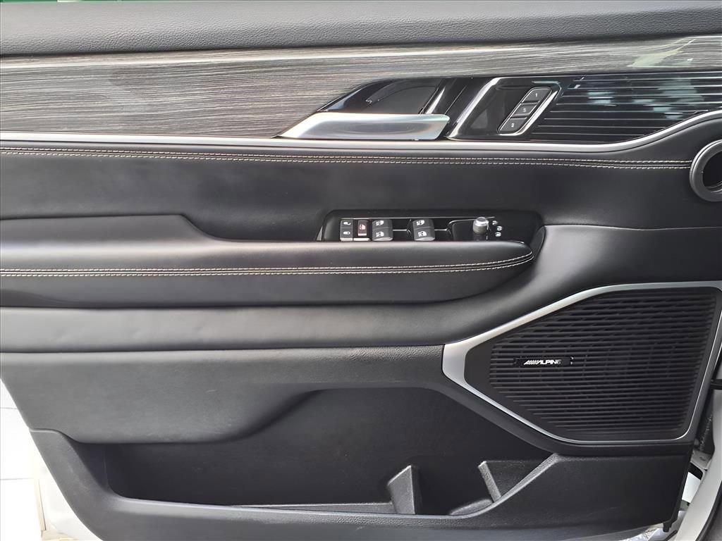 Used 2022 Jeep Wagoneer Series II image 19