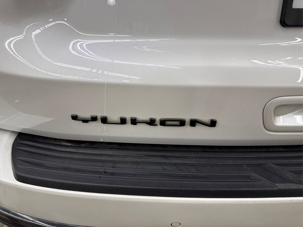 Used 2023 GMC Yukon Denali Ultimate image 15