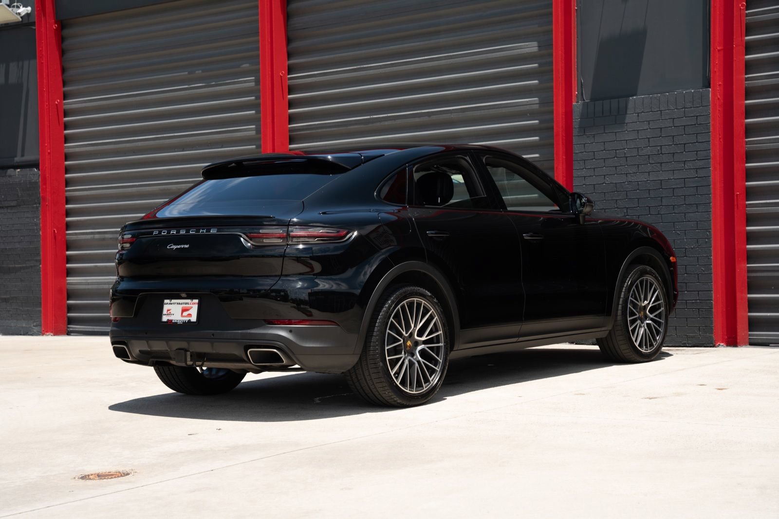 Used 2020 Porsche Cayenne AWD/4WD image 15