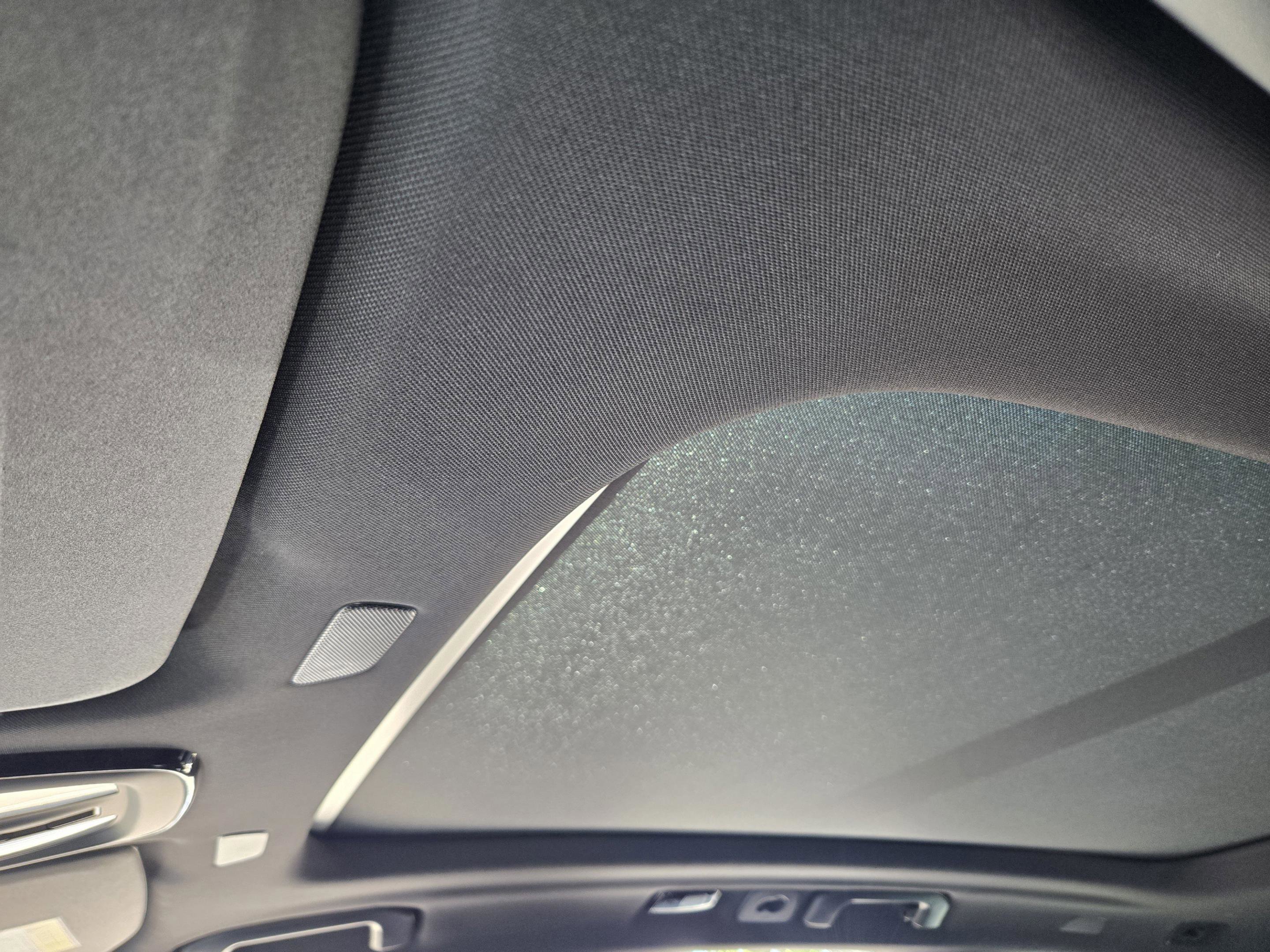 New 2026 Volvo XC60 T8 Ultra w/ Protection Package Premier image 27