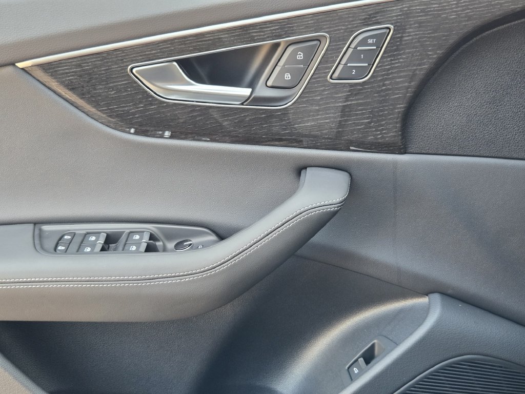New 2027 Audi Q8 Premium Plus AWD/4WD image 27