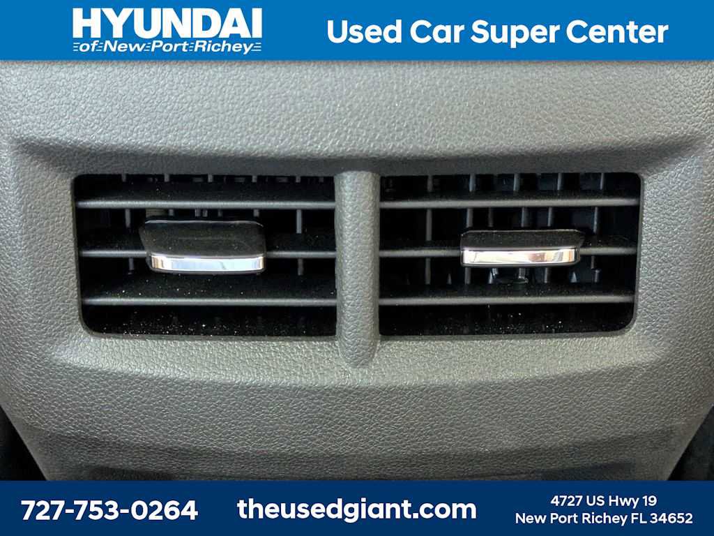 Used 2025 Cadillac CT4 Premium Luxury RWD image 14