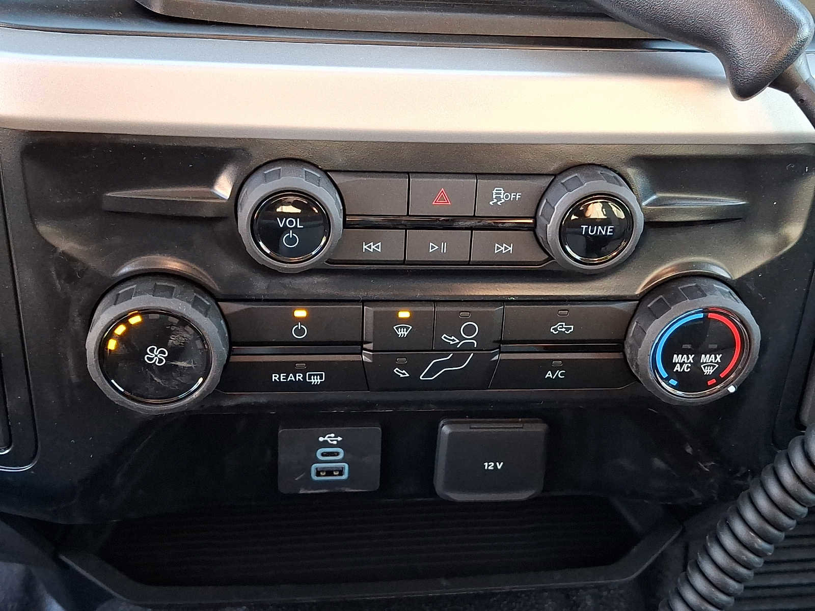 New 2026 Ford F550 4x4 Supercab Super Duty image 12