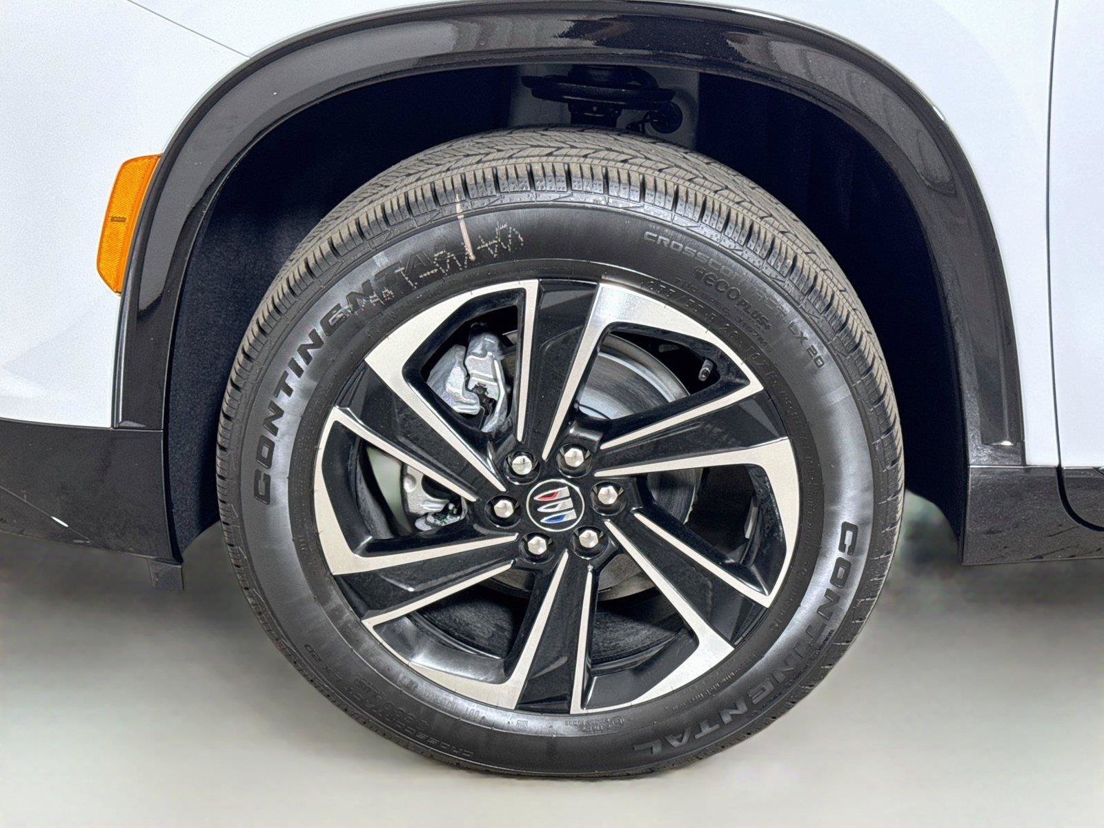 New 2027 Buick Enclave Sport Touring w/ Power Package FWD image 19