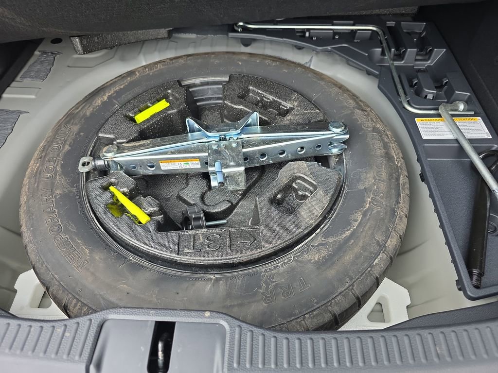 Used 2024 Toyota Crown Limited AWD/4WD image 34