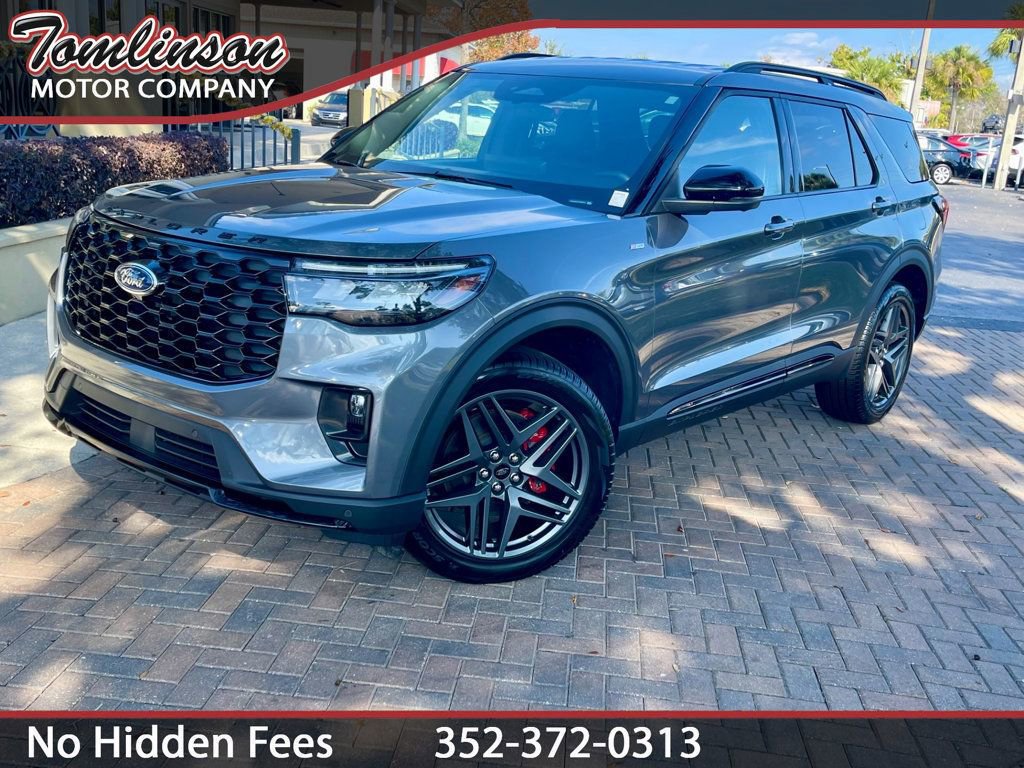 Used 2025 Ford Explorer ST-Line w/ ST-Line Street Pack