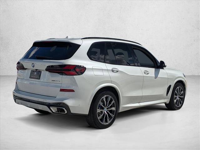 New 2026 BMW X5 xDrive50e image 2