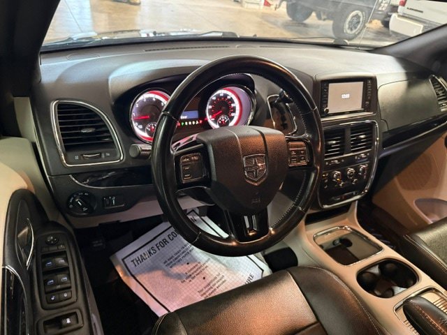 Certified 2020 Dodge Grand Caravan SXT FWD image 33
