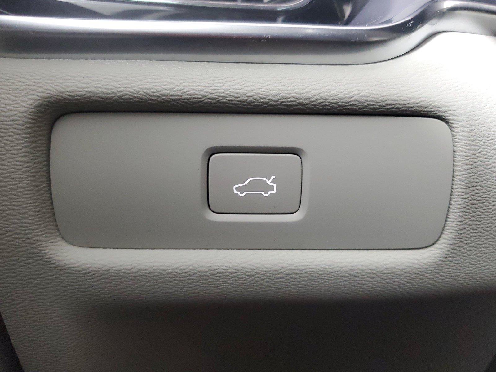 Certified 2024 Volvo S60 B5 Core FWD image 34