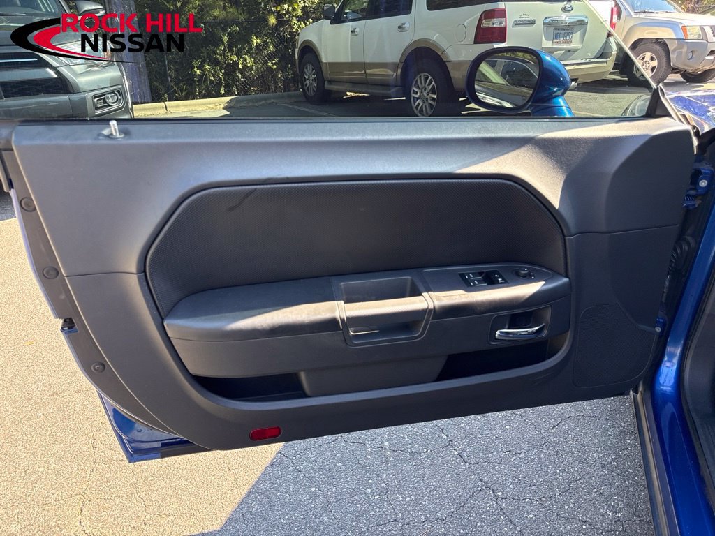Used 2012 Dodge Challenger R/T RWD image 13