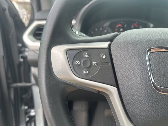 Used 2023 GMC Acadia SLT image 19