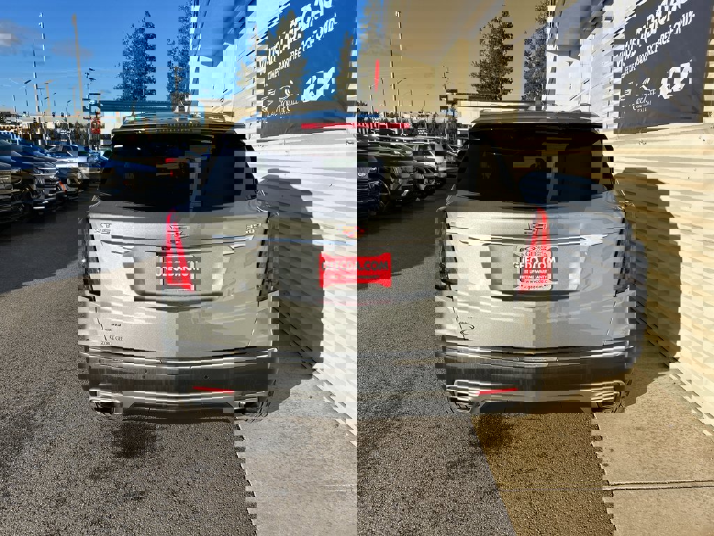 Used 2023 Cadillac XT5 Premium Luxury image 5
