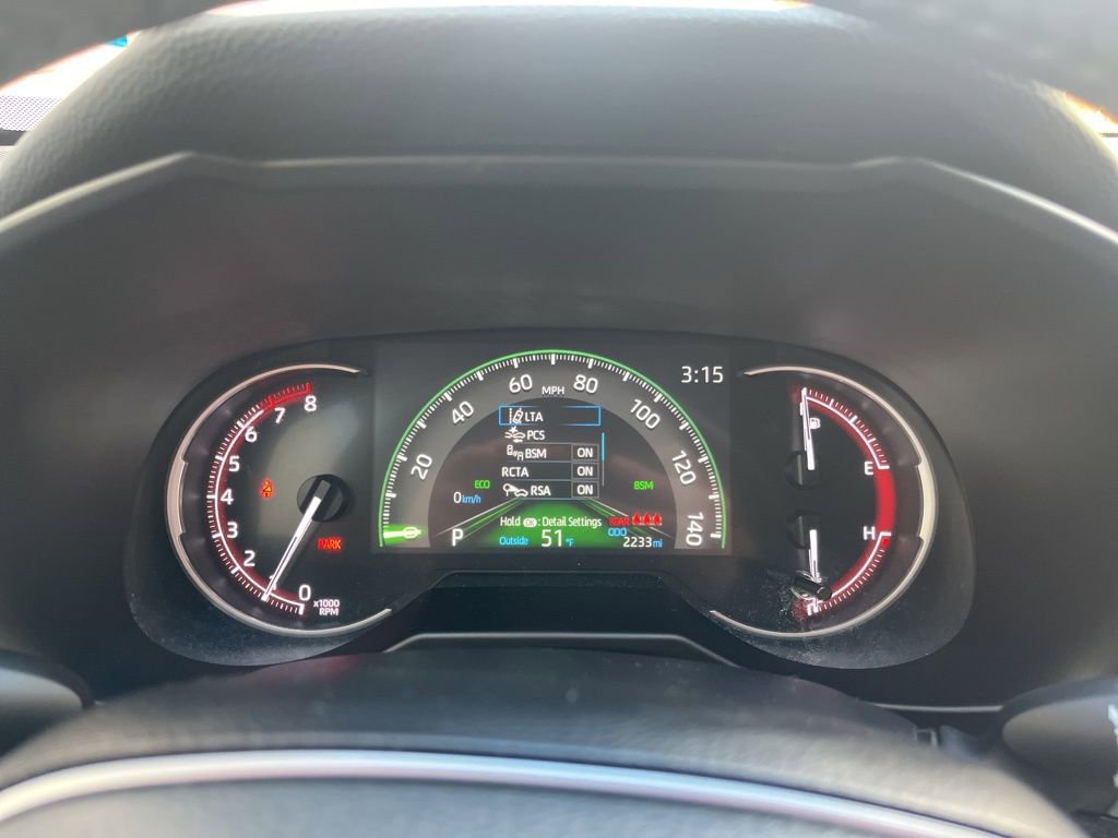 Used 2025 Toyota RAV4 XLE image 22