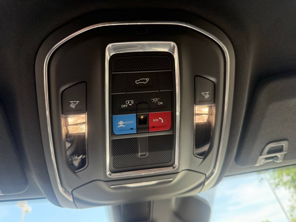 New 2026 Jeep Grand Cherokee L Limited AWD/4WD image 26