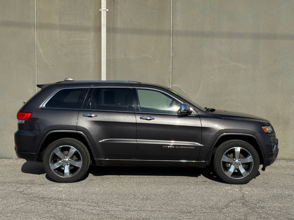 Used 2015 Jeep Grand Cherokee Overland video 3