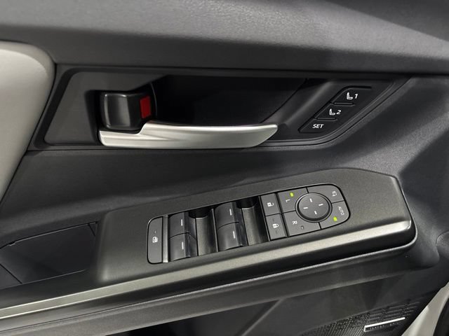 Used 2026 Subaru Uncharted AWD image 11